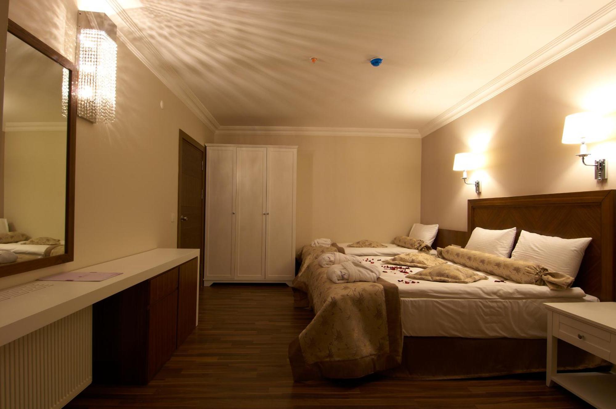 Safran Thermal Resort Sandikli Bagian luar foto